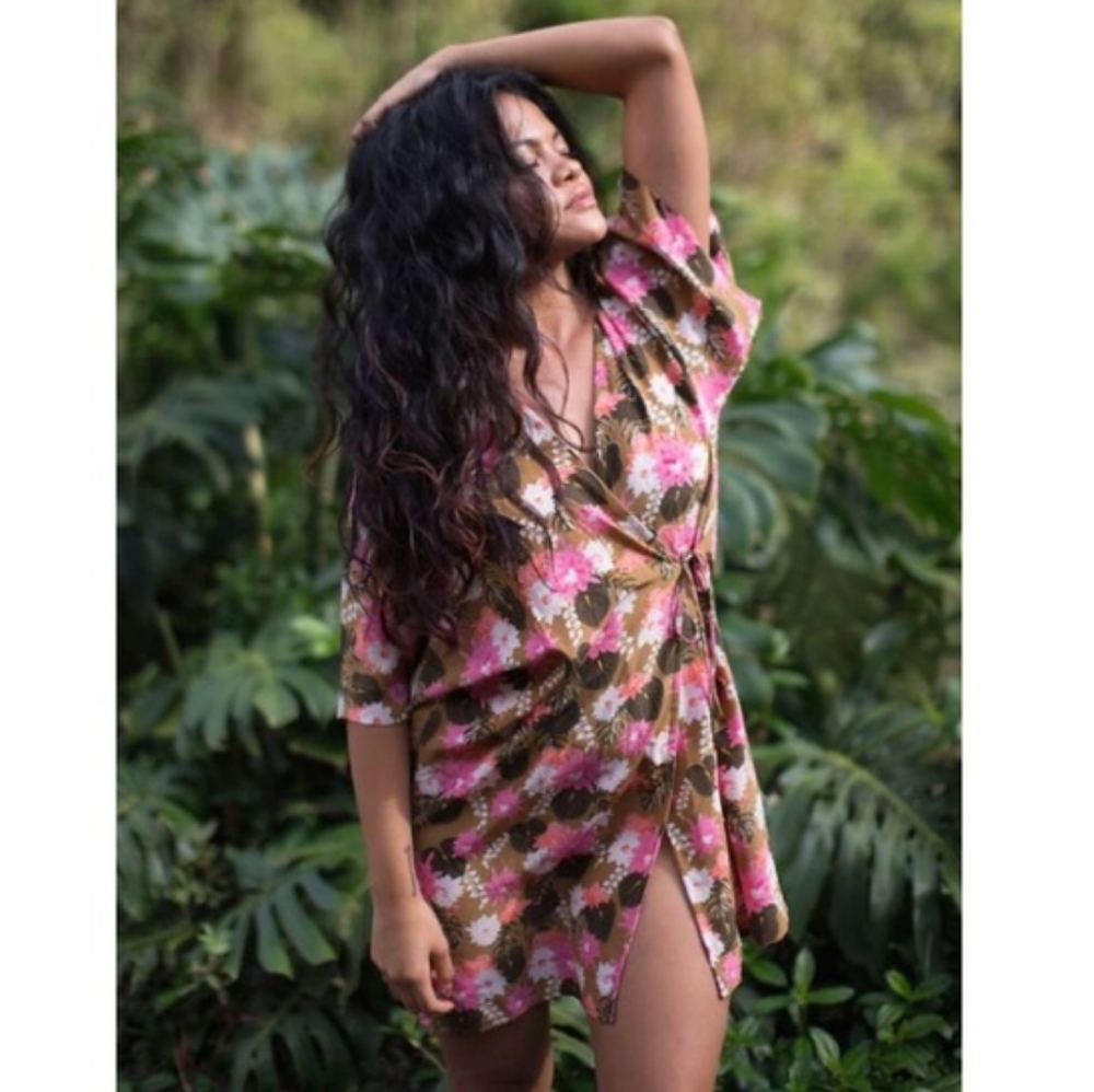 Rare lei day kaupo kimono swim cover-up acacia swimwear S pink tan flowers brown